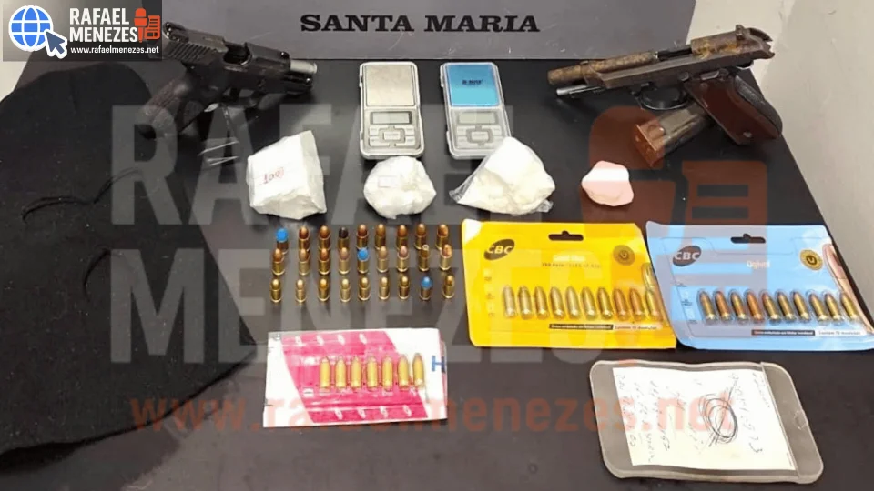 2º Batalhão de Choque apreende armas, drogas e munições na Nova Santa Marta em Santa Maria