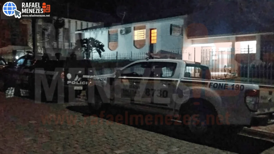 Quatro pessoas são presas por tráfico e ligação com facção em Restinga Sêca