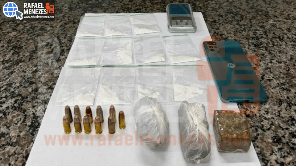 2º Batalhão de Choque de Santa Maria prende homem por tráfico de drogas e apreende munições em Santo Ângelo