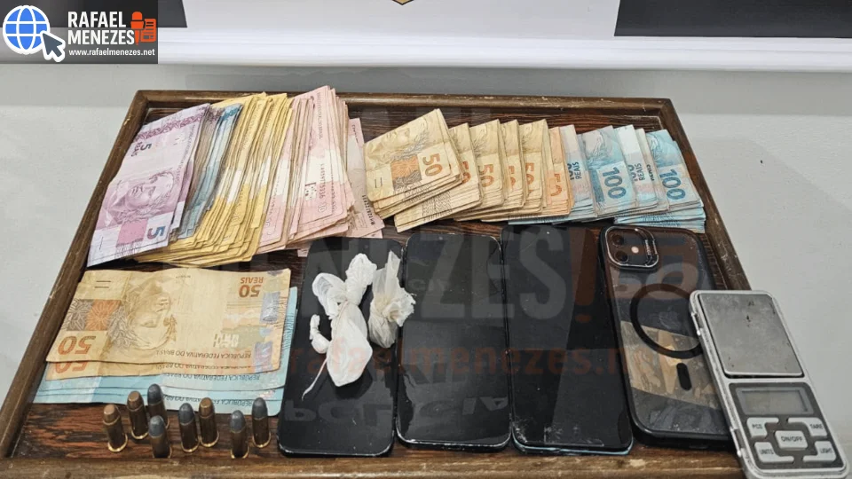 Homem é preso com drogas, munições e R$ 17,2 mil em Júlio de Castilhos
