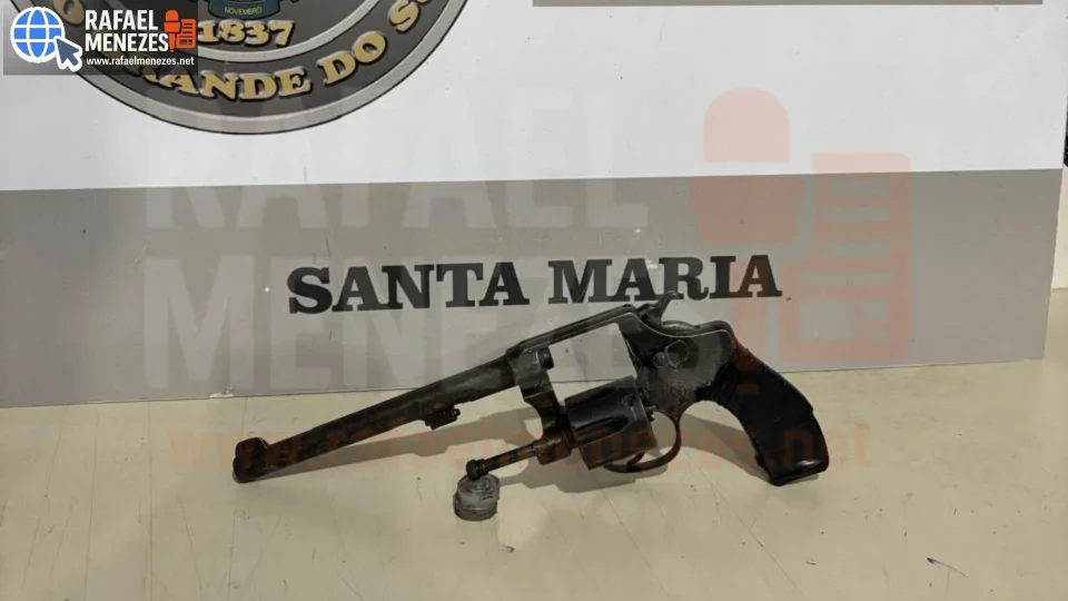 Revólver é encontrado em lavoura no interior de Agudo