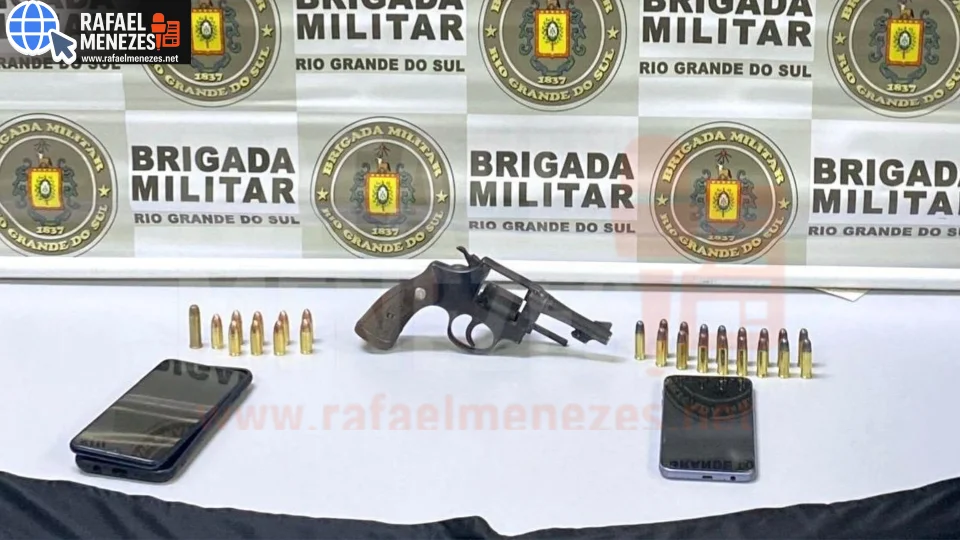 Brigada Militar prende dois jovens e apreende adolescente por porte ilegal de arma em Faxinal do Soturno