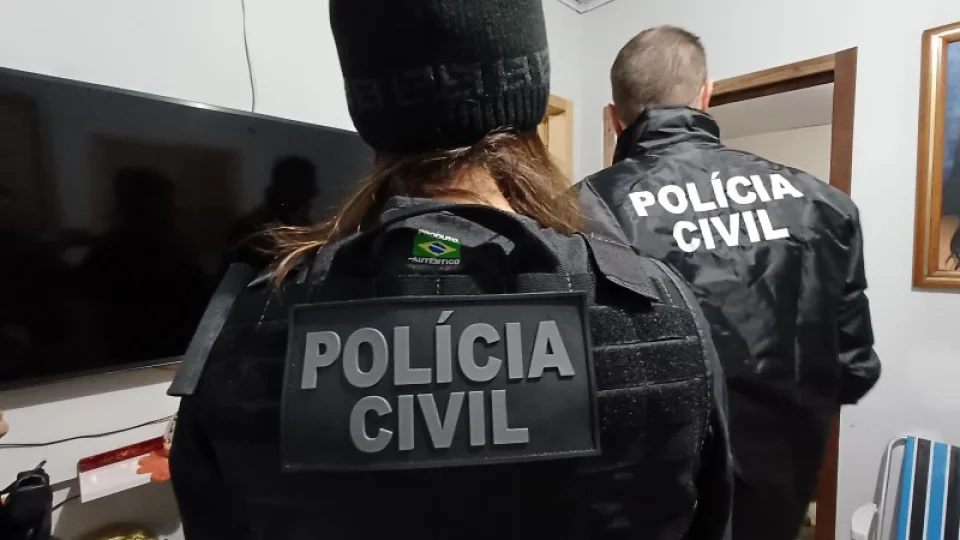 Professor é alvo de medidas cautelares por suspeita de crimes sexuais contra adolescente em São Gabriel