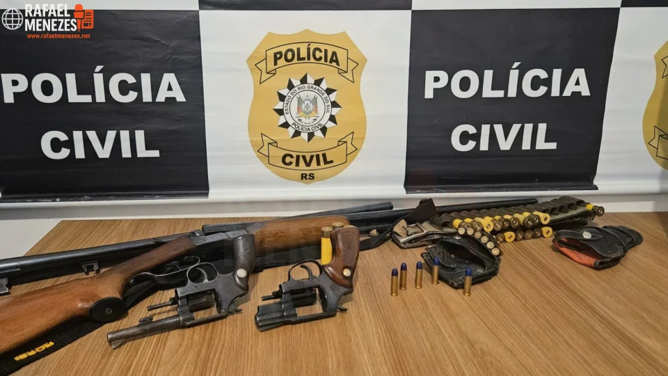 Polícia Civil apreende três armas durante cumprimento de mandado no interior de Formigueiro