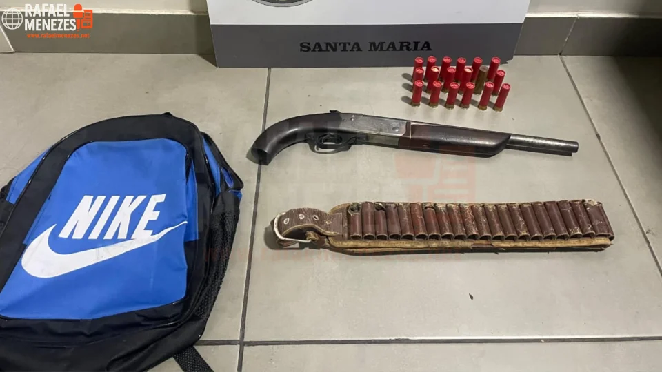 Homem é preso por posse irregular de arma na Vila Caturrita em Santa Maria