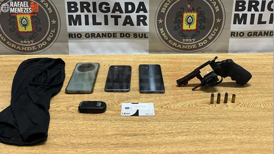 Trio é preso após perseguição, disparos contra policiais e tentativa de atropelamento em Porto Alegre