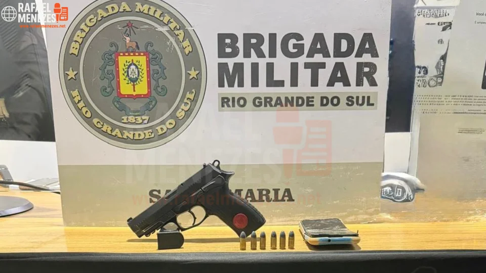 Homem é preso por porte ilegal de arma de uso restrito na BR-392 em Santa Maria