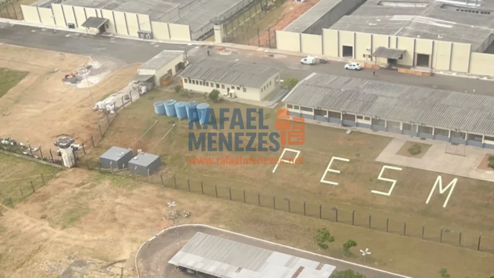 Apenado ameaça policiais penais e é contido após tentativa de agressão na PESM