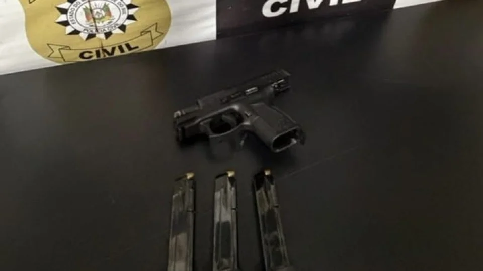 Homem é preso por porte ilegal de arma em Santa Maria