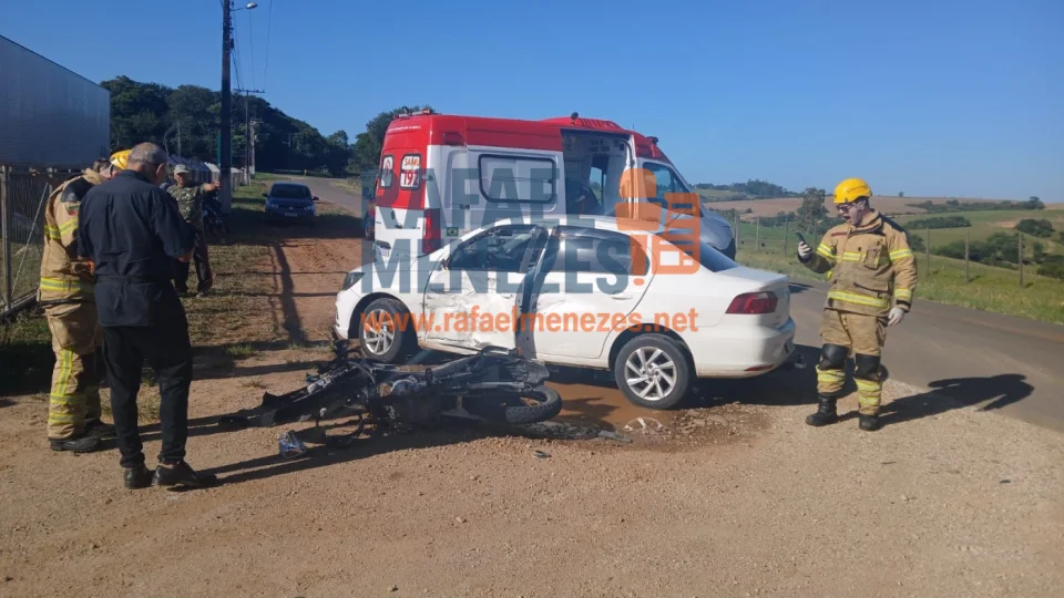 Motociclista fica ferido em colisão na ERS-149 em Restinga Sêca