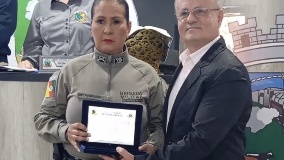 Câmara de Vereadores de Dilermando de Aguiar homenageia 2ª Sargento da Brigada Militar