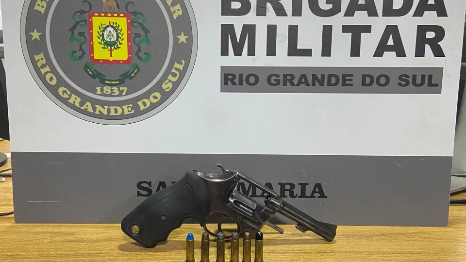 Homem é preso por porte ilegal de arma em avenida de Santa Maria