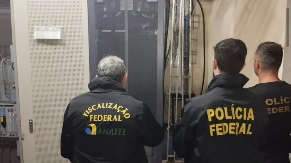 Polícia Federal e Anatel fecham rádio clandestina em Santa Cruz do Sul