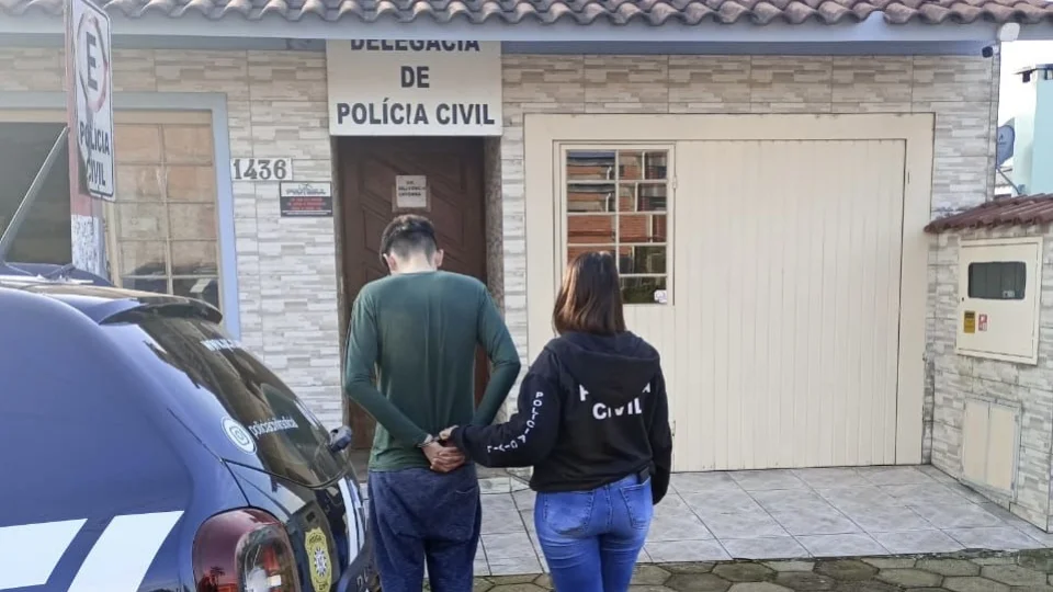 Homem é preso por descumprir medida protetiva em Nova Esperança do Sul
