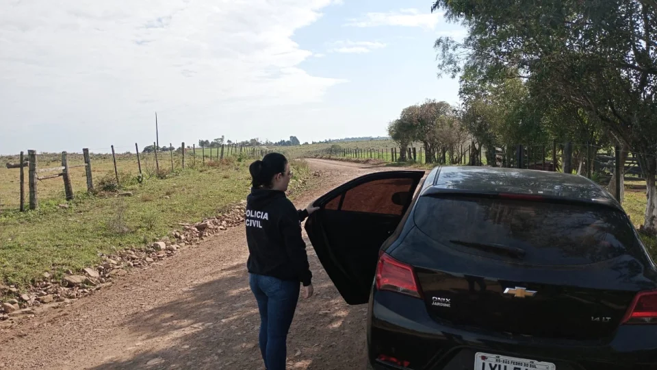 Suspeita de tentar matar mulher em São Pedro do Sul é presa no interior de São Martinho da Serra