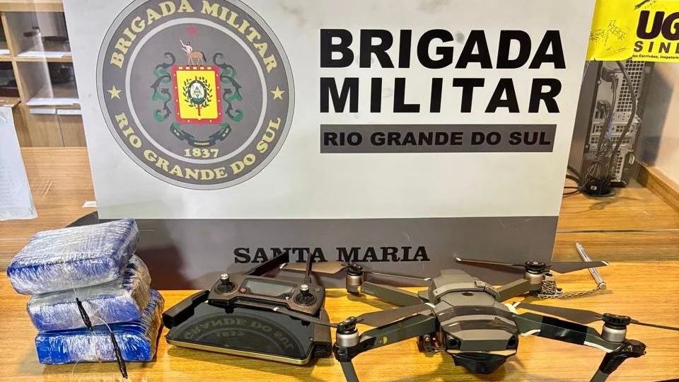 Jovem é preso com droga amarrada em drone que seria arremessado no presídio de Santa Maria