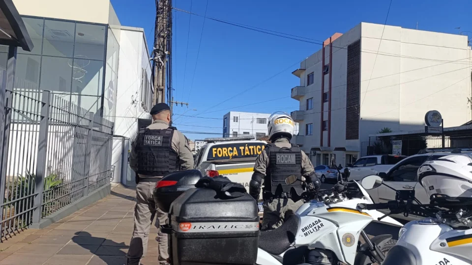 Dupla é presa por furto e receptação em Santiago