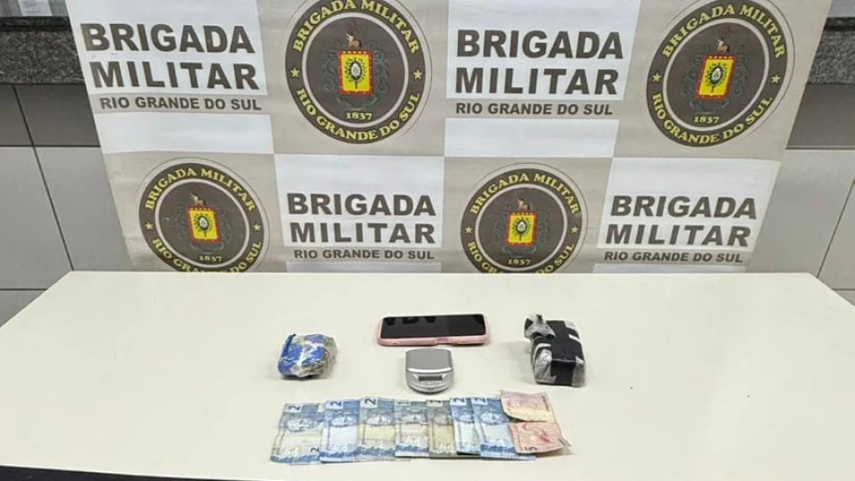 Mulher é presa por tráfico de drogas em Cruz Alta
