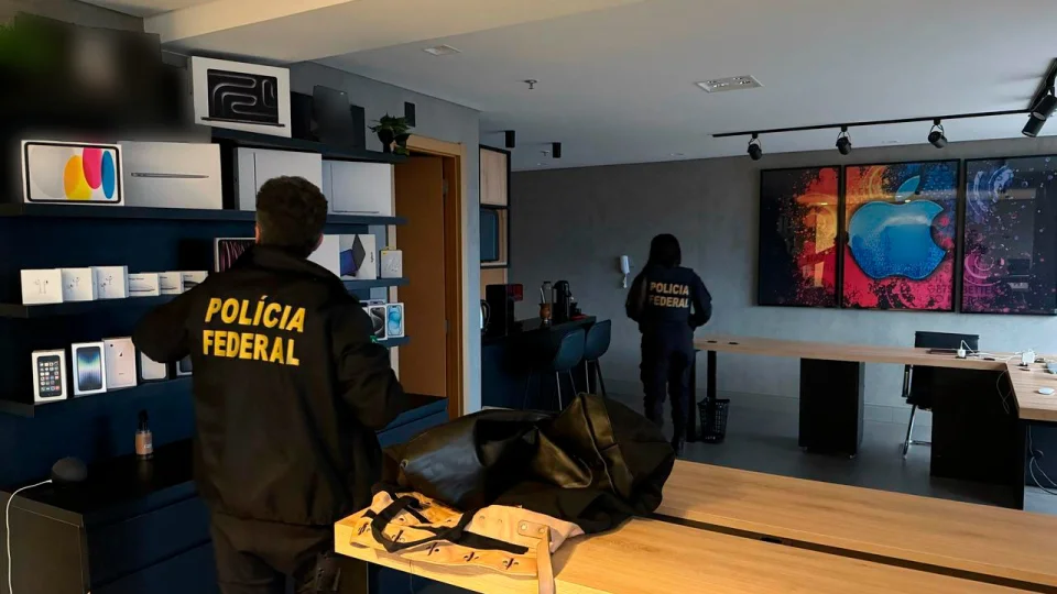 PF realiza operação contra organização criminosa especializada em descaminho de eletrônicos