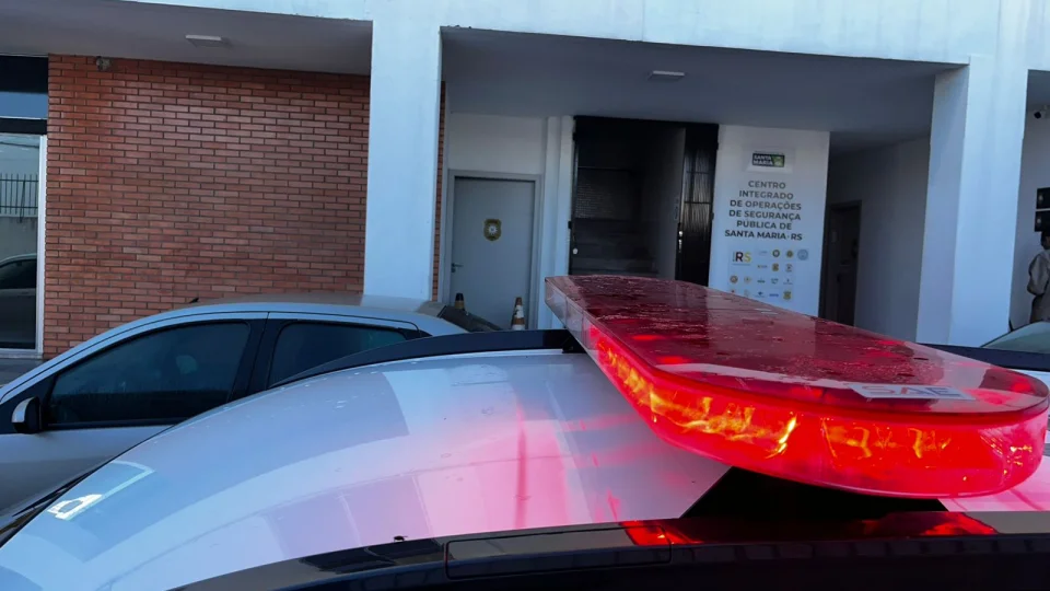 Homem é preso por ameaça e descumprimento de medida protetiva no Centro de Santa Maria