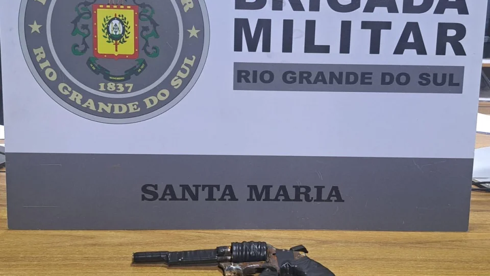 Brigada Militar apreende revólver no Bairro João Goulart, em Santa Maria