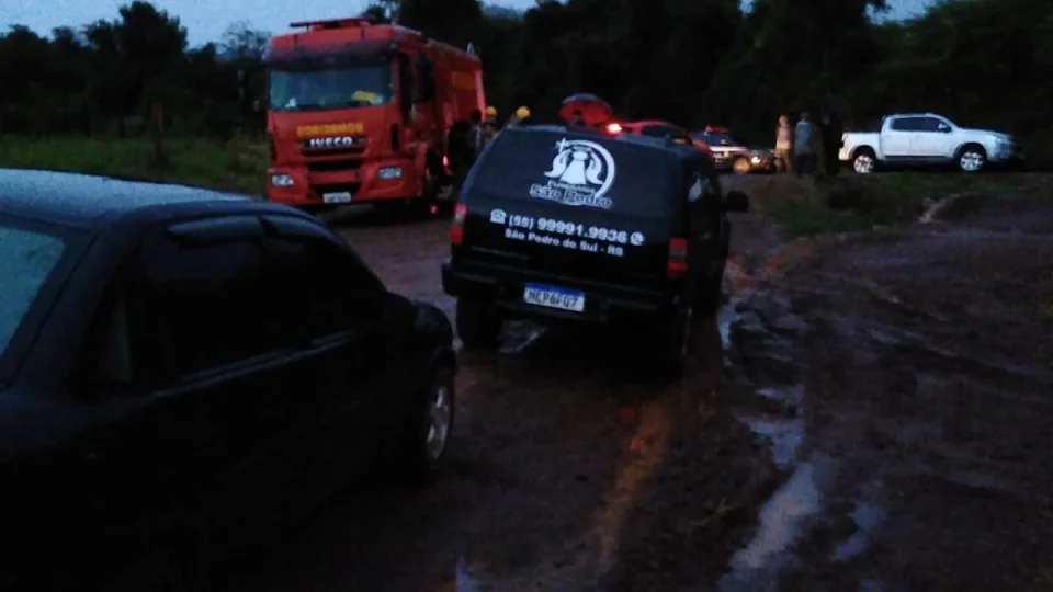 Identificado homem que morreu após pá carregadeira tombar no interior de Toropi